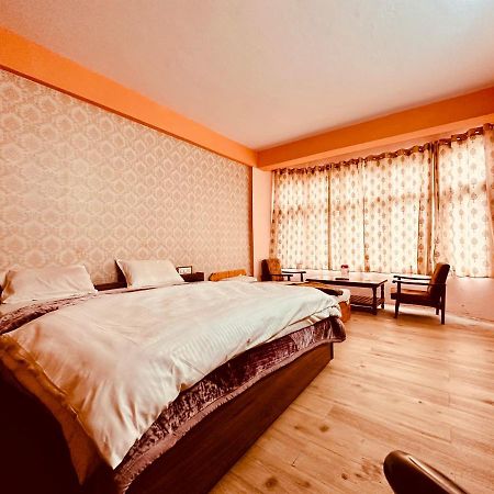 Hotel D Kanchan Manali Ngoại thất bức ảnh