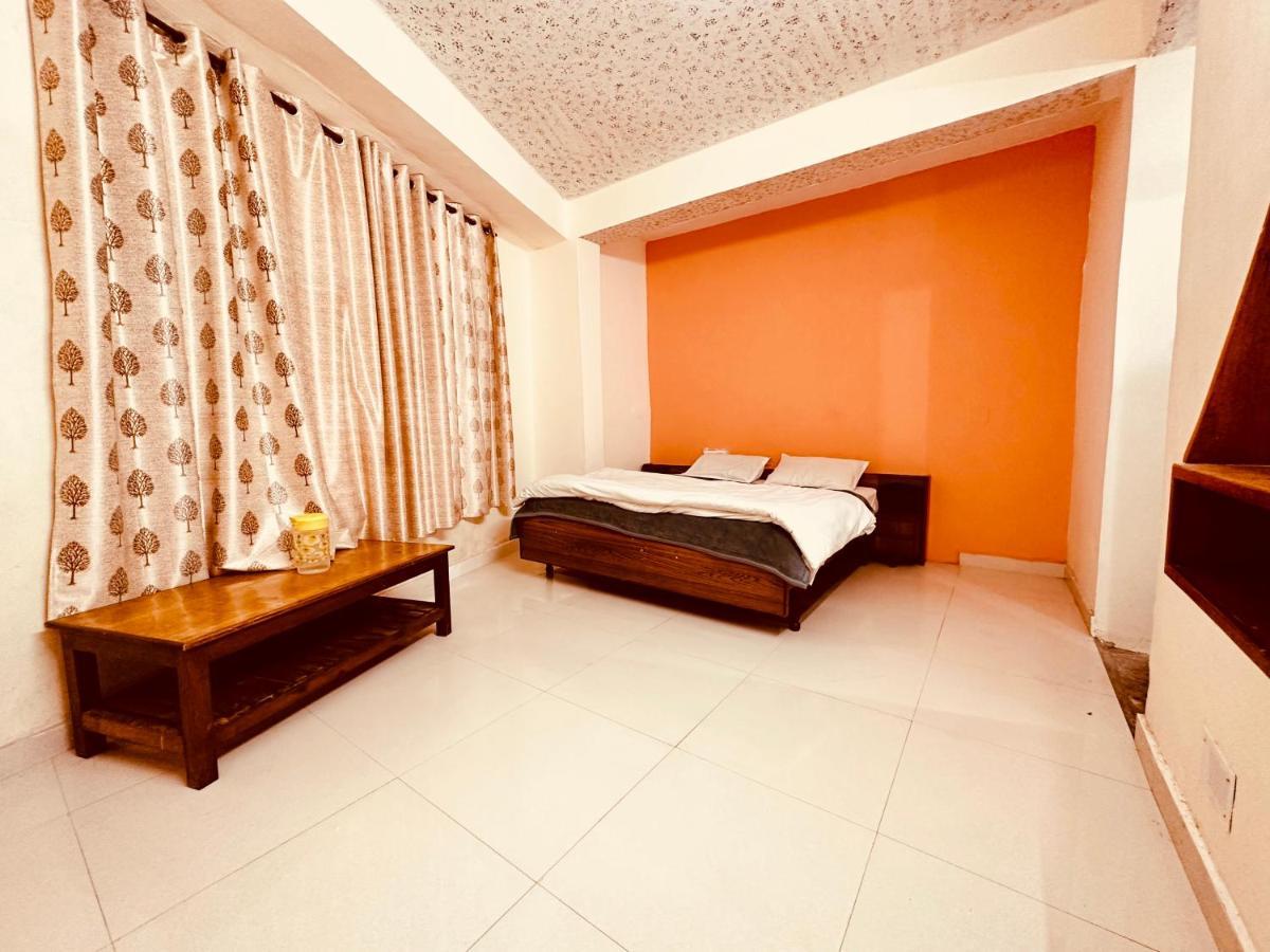 Hotel D Kanchan Manali Ngoại thất bức ảnh