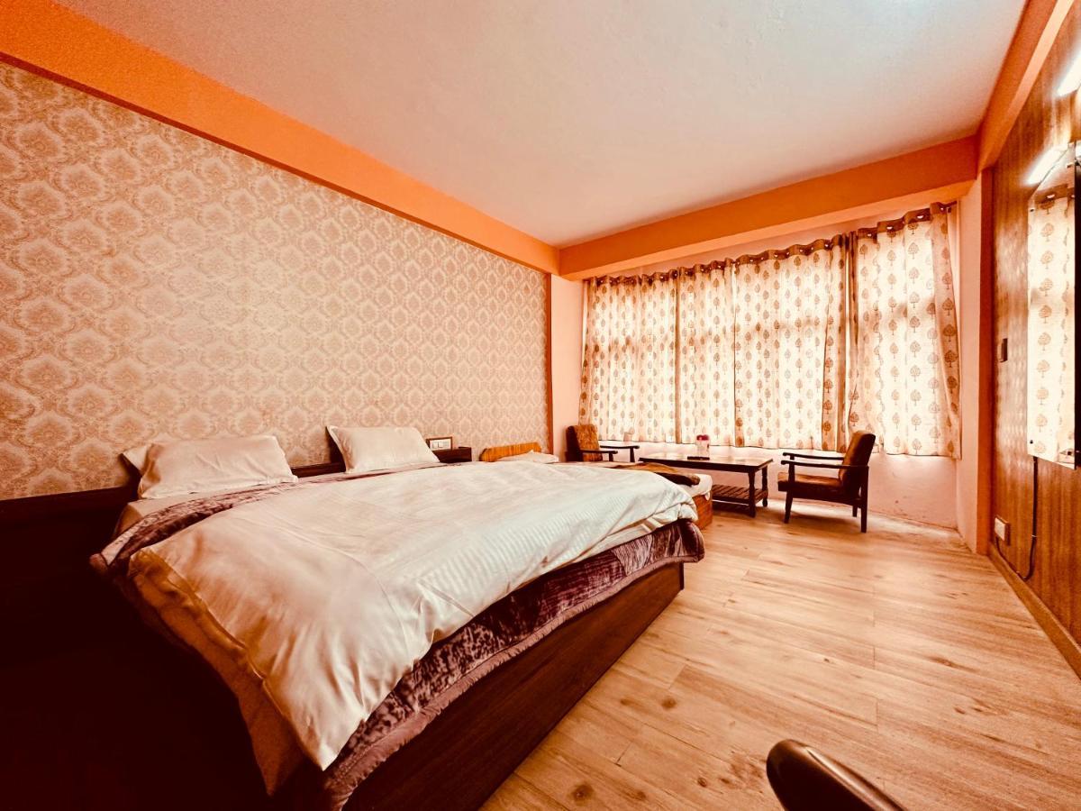 Hotel D Kanchan Manali Ngoại thất bức ảnh
